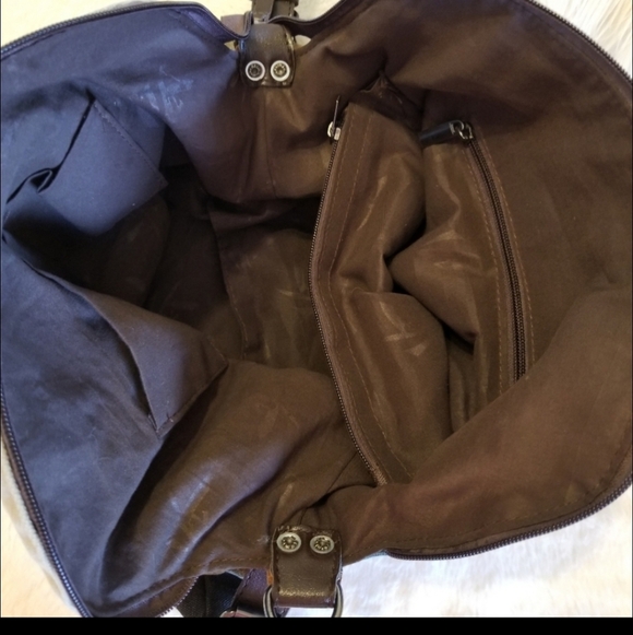 Kiss Gold purse - Picture 6 of 6